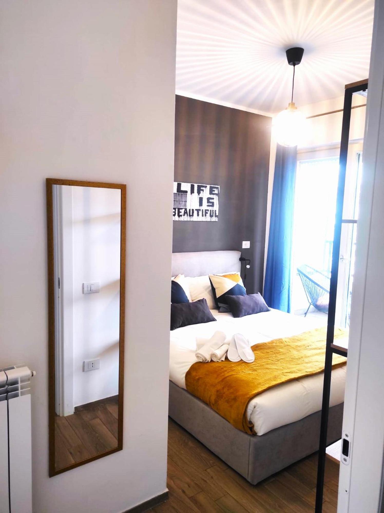 פיומיצ'ינו Michelangelo Airport Suite Room מראה חיצוני תמונה